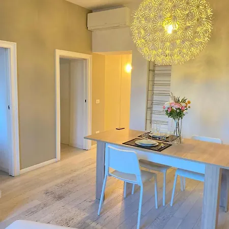 Lovely Flat In The Heart Of The Navigli Apartment Milan